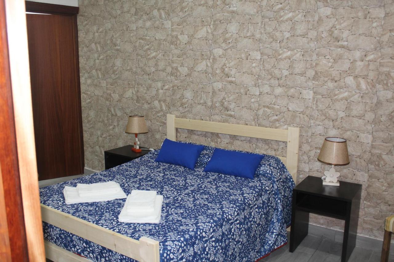 Vitorino De Nemesio Guesthouse Ponta Delgada  Exterior photo